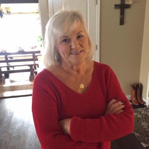 Meet your Posher, Stella